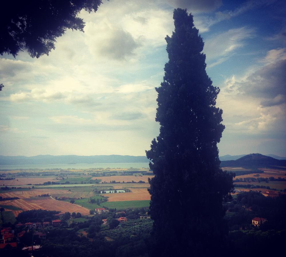 Villa Il vecchio frantoio Panicale Esterno foto